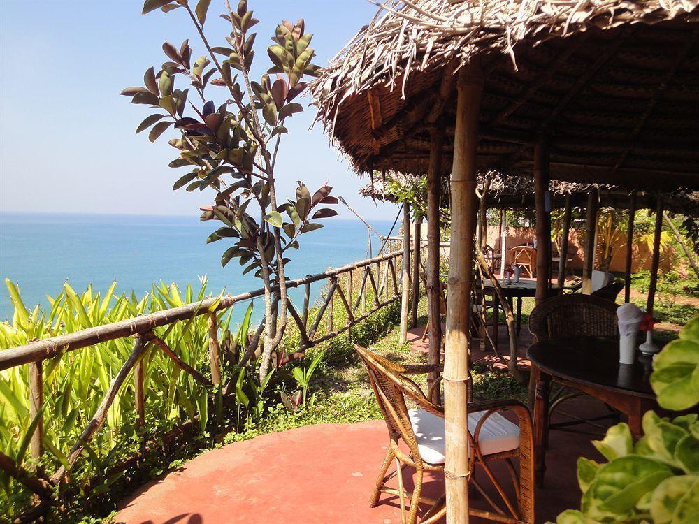 The Oceano Hotel Varkala Exterior photo